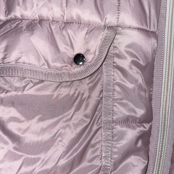 Ivivva Reversible Vest - Picture 10 of 10